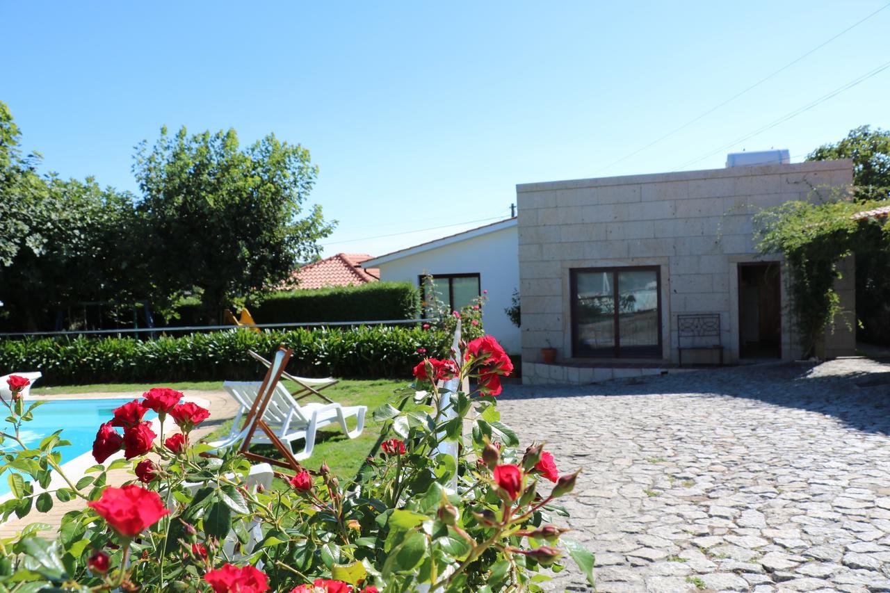 Casa Paz Do Outeiro Bed & Breakfast ปาเรเจส เจ โครา ภายนอก รูปภาพ